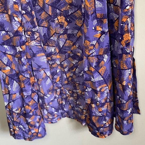 Feathered Geometric Lularoe Joy Longline Vest - Picture 5 of 8